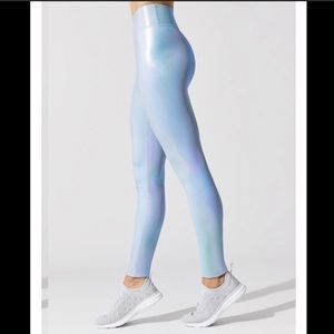LUMINOUS HIGH RISE FULL-LENGTH LEGGING